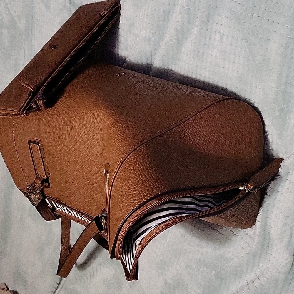 Purse - Picture 14 of 16